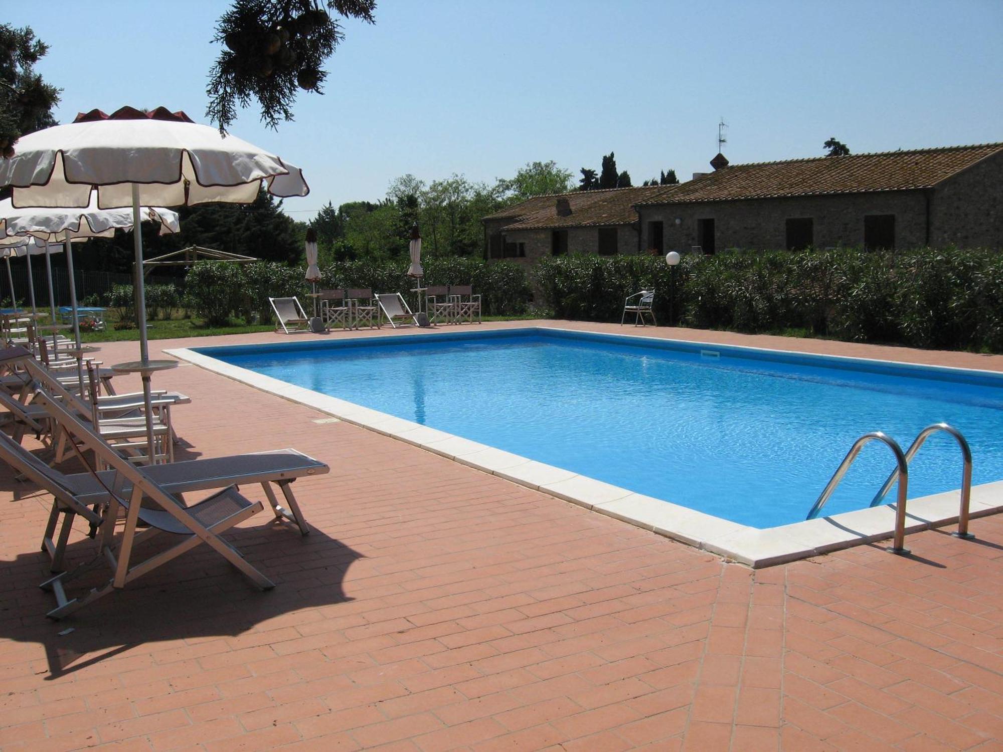 Residence La Casaccia Venturina Terme Exterior photo